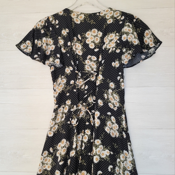 Vintage Daisy Print Button Front Midi / Maxi Dress Size Small - Picture 6 of 6